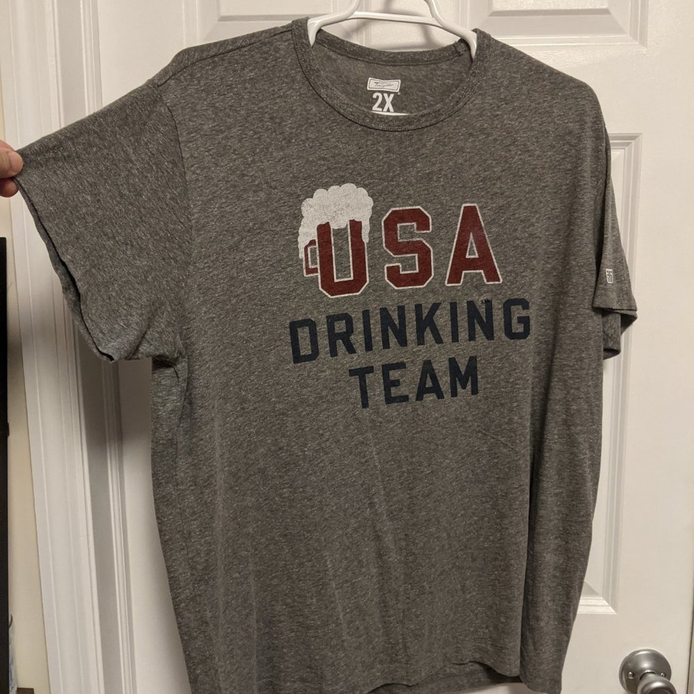 American Eagle AE Men's "USA Drinking Team" Tailgate T-shirt Me… - Picture 6 of 7